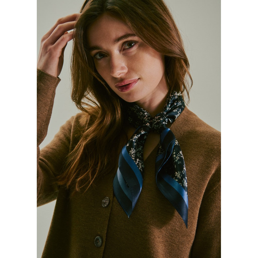 CLAIRE CWFreesia Scarf 3151 Dark Navy