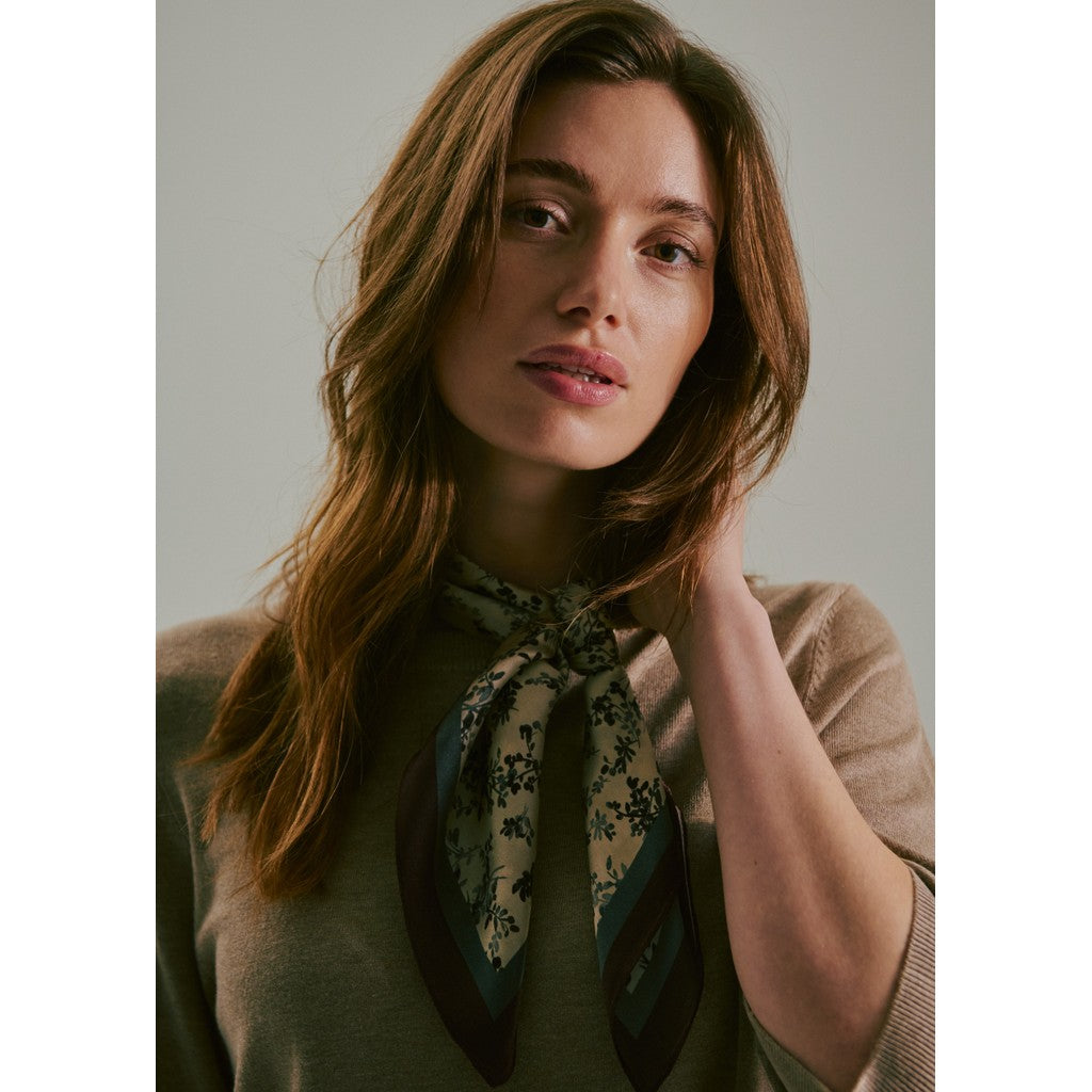 CLAIRE CWFreesia Scarf 3274 Safari