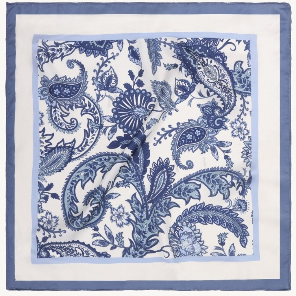 CLAIRE CWFro Scarf 4133 Wild Wind